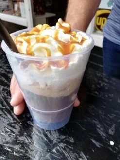 Spécialités De Café Caffevino Bologna Traiteur Café Glacé Napolitain Frappuchino Etc. -Dégustation Délicate 900x1200 1