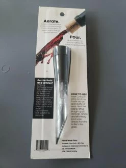 Corkcicle Wine Aerator + Verser - Améliore Le Bouquet Et La Texture Des Vins Rouges Et White -Dégustation Délicate 900x1200 32