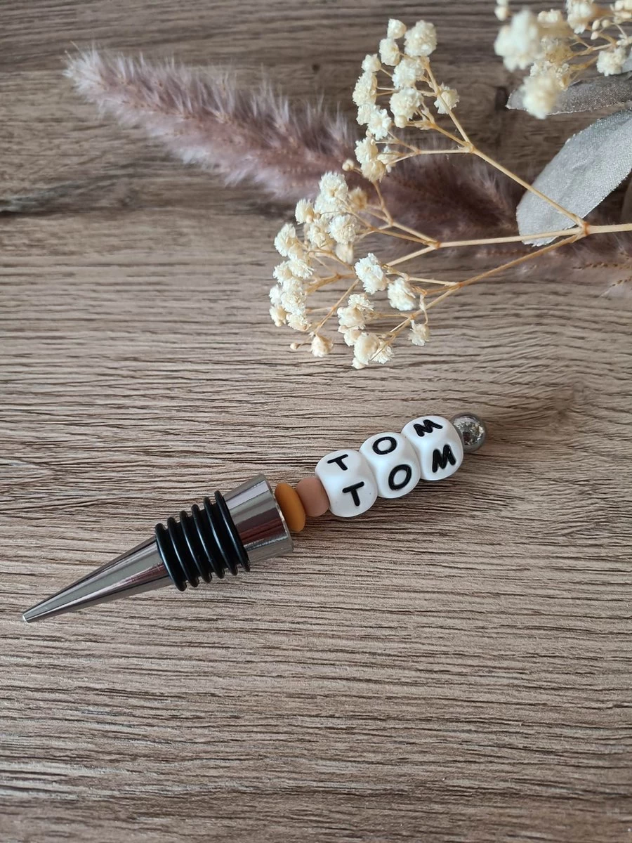 Bouchon à Vin Avec Naam - Bouchon à Vin Personnalisé - Cadeau - Acier Inoxydable - 1 Pièce - Billes De Silicone 4 Bouchon à Vin Avec Naam - Bouchon à Vin Personnalisé - Cadeau - Acier Inoxydable - 1 Pièce - Billes De Silicone – Image 2