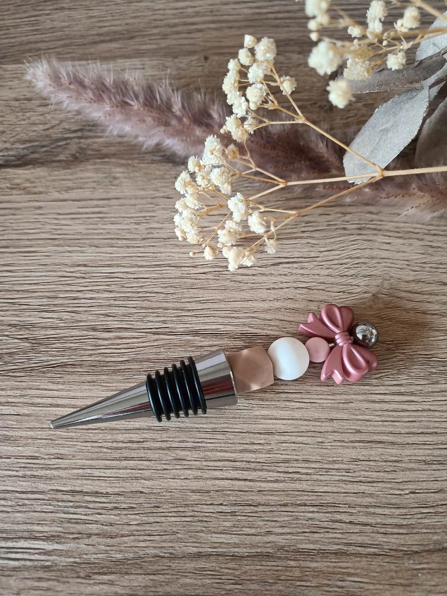 Bouchon à Vin Noeud Rose - Bouchon à Vin Personnalisé - Cadeau - Acier Inoxydable - 1 Pièce - Billes De Silicone 3 Bouchon à Vin Noeud Rose - Bouchon à Vin Personnalisé - Cadeau - Acier Inoxydable - 1 Pièce - Billes De Silicone