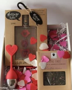 Message Light, Valentines Box, Lefdesbox, Message Lights,, Délicieux Thé Aux Pétales De Rose, Coffret Cadeau Amour, Cadeau Femme, Amateurs De Thé
